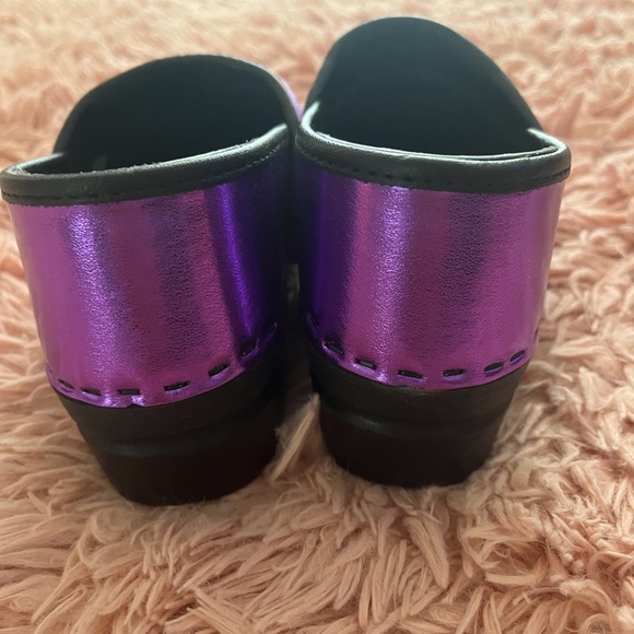 Bjork Professional Leather Purple Metallic (for Halloween?) - Picture 3 of 5